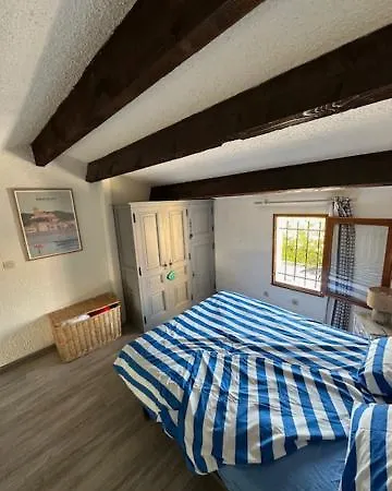 Du Pin Holiday home