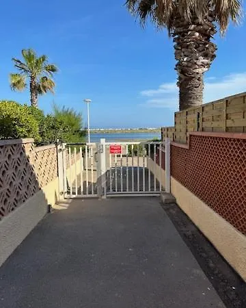 Du Pin Holiday home *