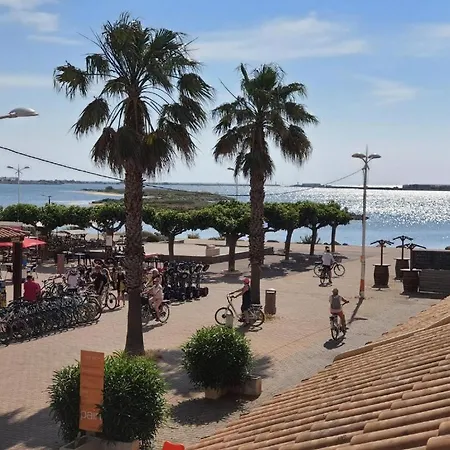 Du Pin Hébergement de vacances Gruissan