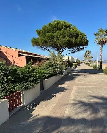 Du Pin Hébergement de vacances Gruissan